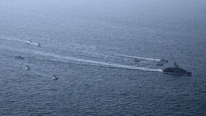 국제해사기구 "걸프 해역에 선원&middot;승객 3만 5천 명 발 묶여"