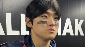 간판타자 김도영 "데뷔전은 반성&hellip;다음 경기 더 잘할 것"