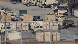 [단독] 한국서 중동으로 "곧 보낼 예정"&hellip;초대형 수송기 대기 중 