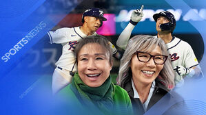 태극마크 달고 홈런쇼&hellip;눈시울 붉힌 어머니