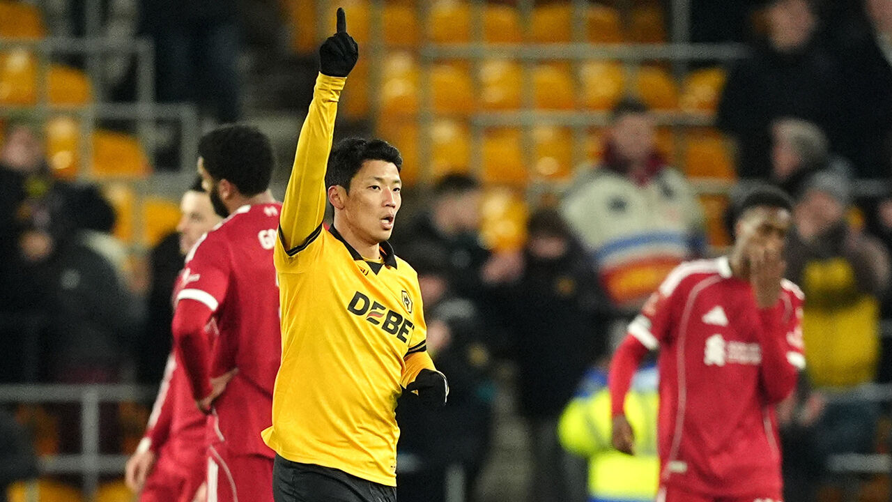 황희찬 시즌 3호골 울브스, 리버풀에 3:1 완패…FA컵 16강 탈락