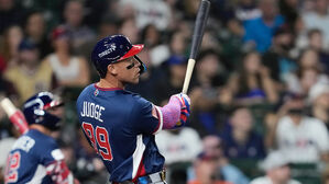 우승 후보 미국, 브라질 15:5 대파&hellip;팀 10안타&middot;17볼넷