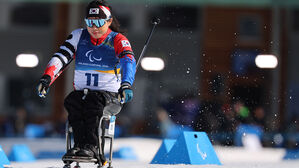 이 대통령, '패럴림픽 금' 김윤지에 "한국 스포츠 새로운 이정표"