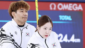 휠체어컬링 믹스더블&middot;4인조팀, 나란히 아쉬운 패배