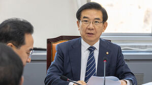 이 대통령, 칠레 신임 대통령 취임식에 정일영 특사 파견