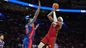 아데바요, 웨이드 이어 마이애미 소속 두 번째 '1만 득점'