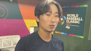 신민재, 'LG 동료' 웰스와 승부&hellip;"안타 치고 놀릴 것"