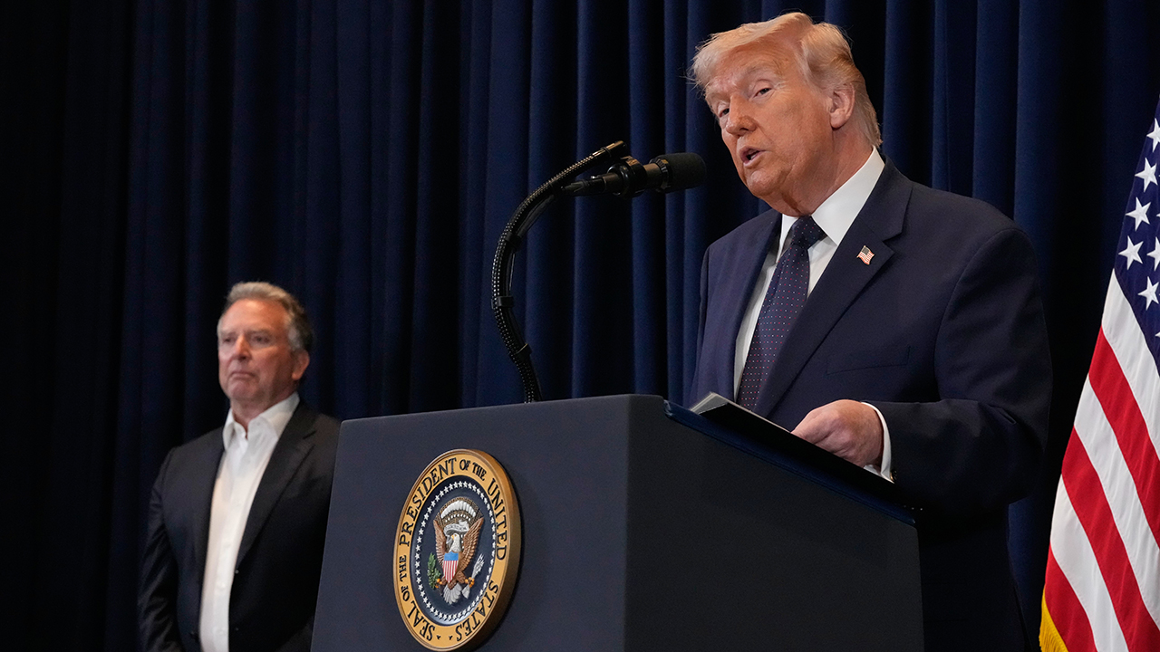 유가 충격에  전쟁</font> 곧 끝난다 …장기전 우려 불식 나선 트럼프