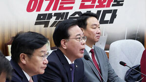 '결의문 채택' 국민의힘, 지방선거 공천 면접 시작