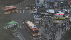 서울 강서구서 버스가 인도로 돌진&hellip;임산부 등 24명 부상