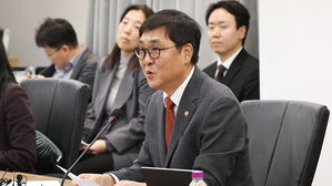 최휘영 문체부 장관, 패럴림픽 선수단 격려 및 현지 지원 상황 점검