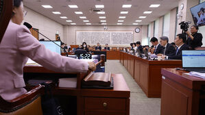 대미투자특별법, 여야 합의로 법사위 통과&hellip;내일 본회의 처리