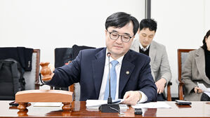 정부 "에너지 비축 예산 최대한 빠르게 집행&hellip;중동 장기화 대비"