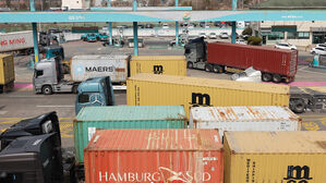 알뜰주유소 가격 인상 논란에 석유공사 사장 사과&middot;산업장관 엄중 경고