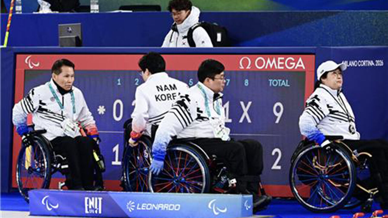 3연승 달리던 휠체어컬링 혼성팀, 미국에 덜미…예선 4승 3패