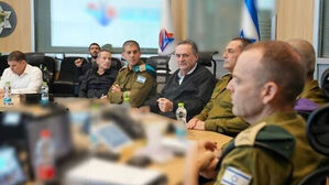 이스라엘 국방 "이란 작전, 시간 제한 없이 승리할 때까지"