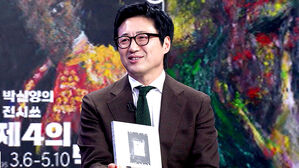 [나이트라인 초대석] 배우에서 화가로&hellip;'연극적 전시' 연 박신양