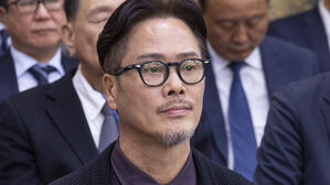 "성폭행 혐의 송치" 뮤지컬 배우 남경주, 홍익대서 결국