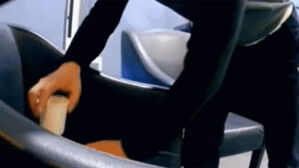 "골프 내기하자" 내민 음료&hellip;영상에 담긴 지인 범행