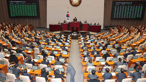 국회 오늘 본회의&hellip;'중수청&middot;공수청법' 놓고 필버 대치 전망