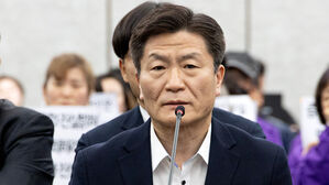 "서장 직속 중대 모른다"&hellip;말 흐린 '이태원 참사' 당시 용산경찰서장