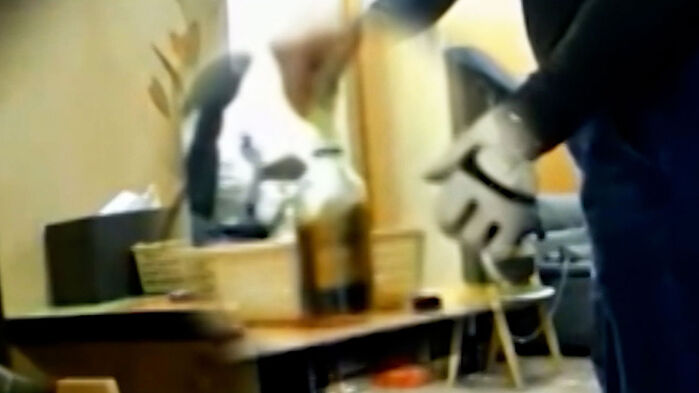 모두 한통속이었다&hellip;"몸 이상해" 카메라에 찍힌 그날