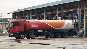 치솟는 기름값에 정부 고강도 대책&hellip;정유업계 "적극 협조할 것"