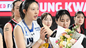 코트 떠나는 '블로퀸' 양효진, 8천400득점 돌파&hellip;라스트 댄스는