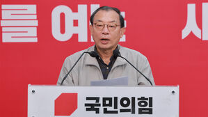 국힘 이정현 공관위원장 전격 사퇴&hellip;지도부 "다시 모셔올 것"