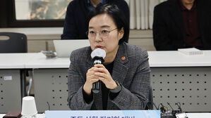 중기부, 중동 상황 장기화 대비 점검&hellip;"지원 수단 미리 마련할 것"