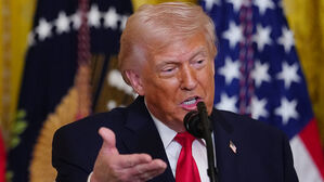 트럼프 "다음 주 이란 매우 강하게 타격할 것"