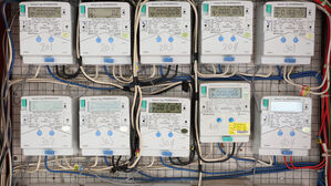 낮 산업용 전기료 1kWh당 최대 16.9원↓&hellip;봄&middot;가을 휴일 반값