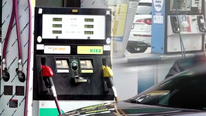 석유 '최고가격제' 첫날&hellip;서울 휘발유 30원 넘게 하락