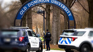 괴한 들이닥친 대학교 아수라장&hellip;교수&middot;학생 등 3명 사상