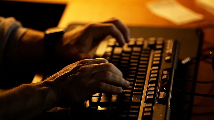 AI가 하룻밤에 셀프 검증까지…'코딩 시대' 저물까