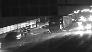 고속도로 주행하던 트럭기사 사망&hellip;검은색 물체 날벼락