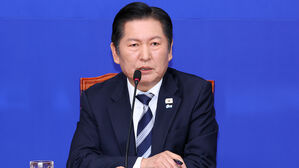 정청래 "검사 '수사지휘&middot;개입' 조항 삭제&hellip;19일 본회의 처리"