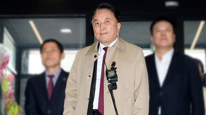 '3천만 원 수수' 김영환 충북지사 구속영장 신청