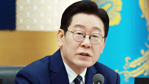 이 대통령 "최악의 상황 염두&hellip;'전쟁 추경' 신속 편성 필요"