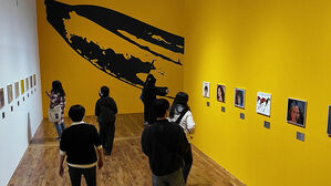 "세계 최초 공개"&hellip;앤디워홀전 첫 날부터 오픈런