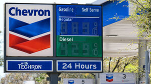 이란 가스전 폭격에 걸프국 보복 위협까지&hellip;국제유가 또 급등