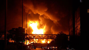 "큰 실수한 것" 허 찔린 이란 격분&hellip;공격 퍼붓자 '불기둥'