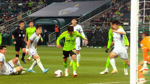 이승우 환상 드리블&hellip;전북, 4경기 만에 '첫 승'