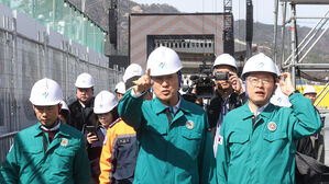 BTS 공연 앞둔 광화문 광장&hellip;오세훈 "축제 준비 거의 다 마무리"