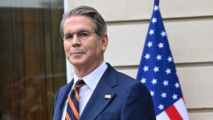 미 재무장관 "해상에 묶인 이란산 원유 제재 풀 수도"