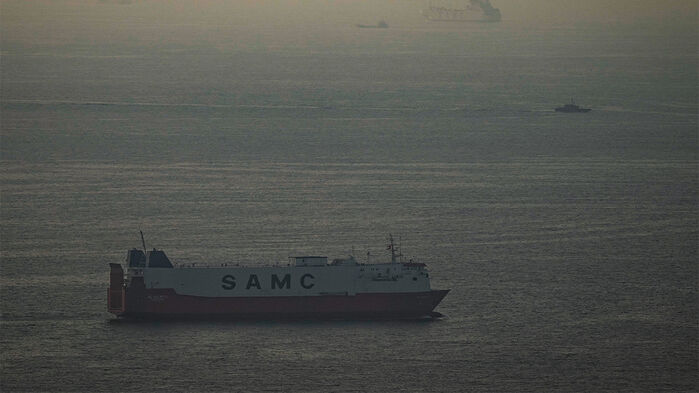 "프랑스 소유 컨테이너선 호르무즈 첫 통과"