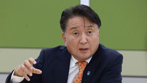 검찰, '3천만 원 수수 혐의' 김영환 충북지사 구속영장 반려