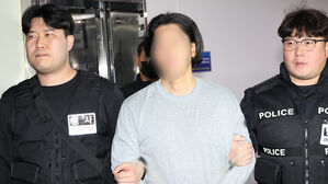 '항공사 기장 살해' 50대 부기장 구속&hellip;"도주 우려"