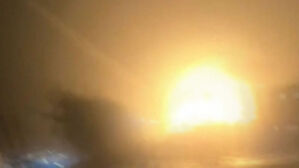 "매우 심각" 수십 명 사상&hellip;전 세계 긴장시킨 '맞불 공격'