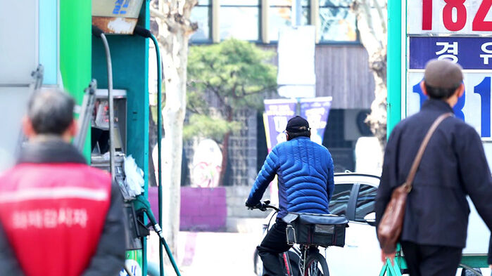 [단독] '전쟁 추경' 민생지원금 검토&hellip;'하위 50% 15만 원'